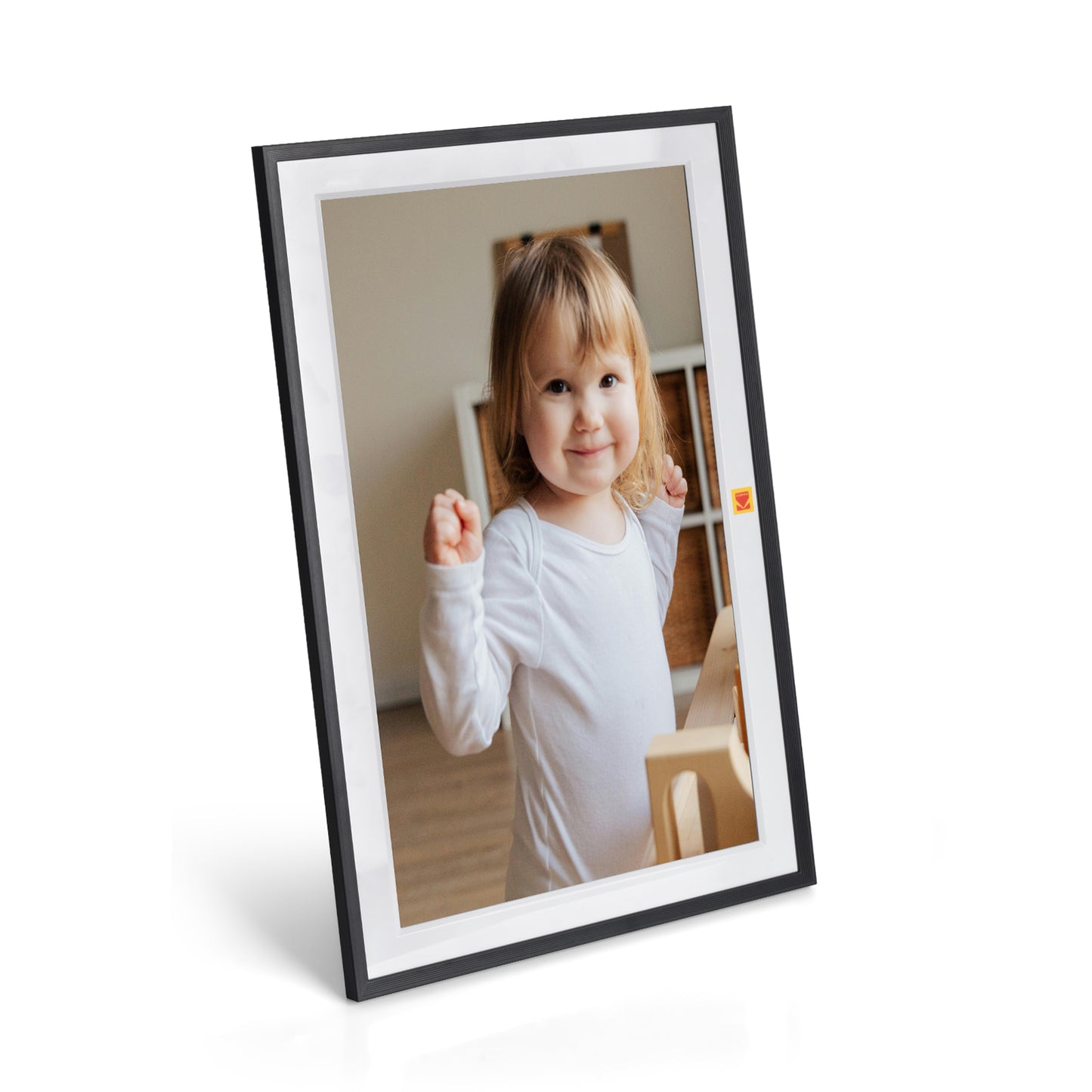 KODAK | RCF-1561P | 15.6" Smart Digital Photo Frame - Wooden Frame Design, USB-C, Safety Mark Certified, 1-Year Warranty