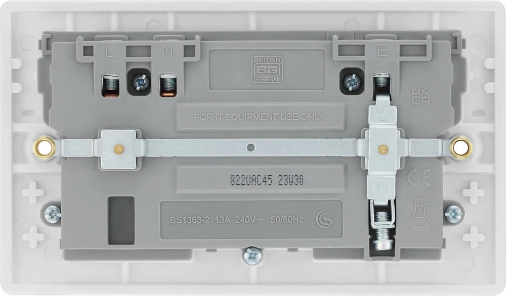 British General | 822UAC45 | Moulded Double Gang USB Type-C Smart Charging Switched Socket | 10 Years Warranty