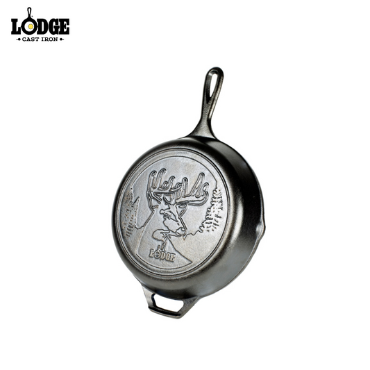 Lodge | L8SKWLDRINT | Wildlife Series™ 26 cm Seasoned Cast Iron Deer Skillet