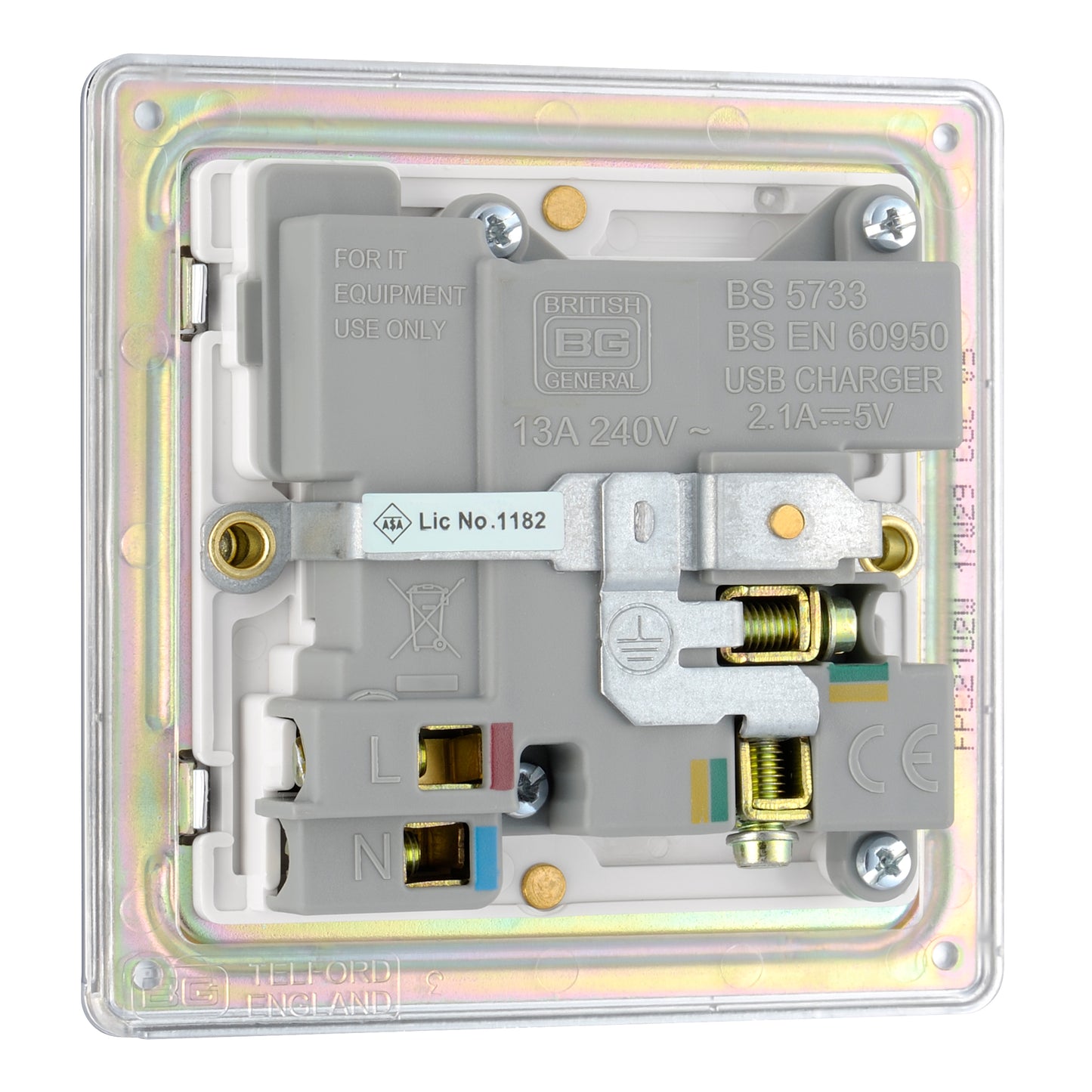 British General | FPC21U2W | Screwless Flatplate 13A Switched Single Socket with USB Charger, 13A, 1 gang SP, switched + 2 x USB (2.1A) | 10 Years Warranty