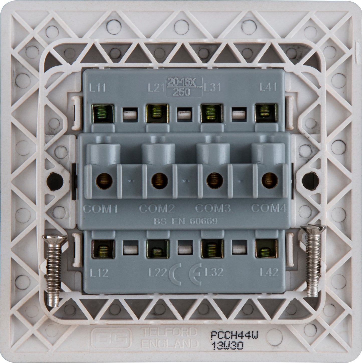 British General | PCCH44W | Neo Slimline 4 Mega Rocker 2-Way Switches, Champagne | 25 Years Warranty